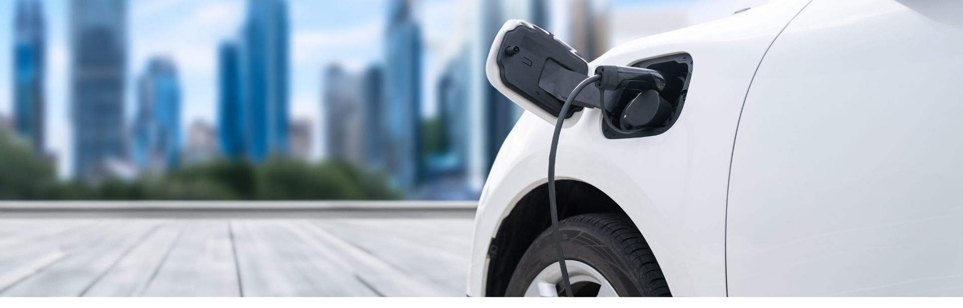 The Pros and Cons of CDJR Hybrid Ownership