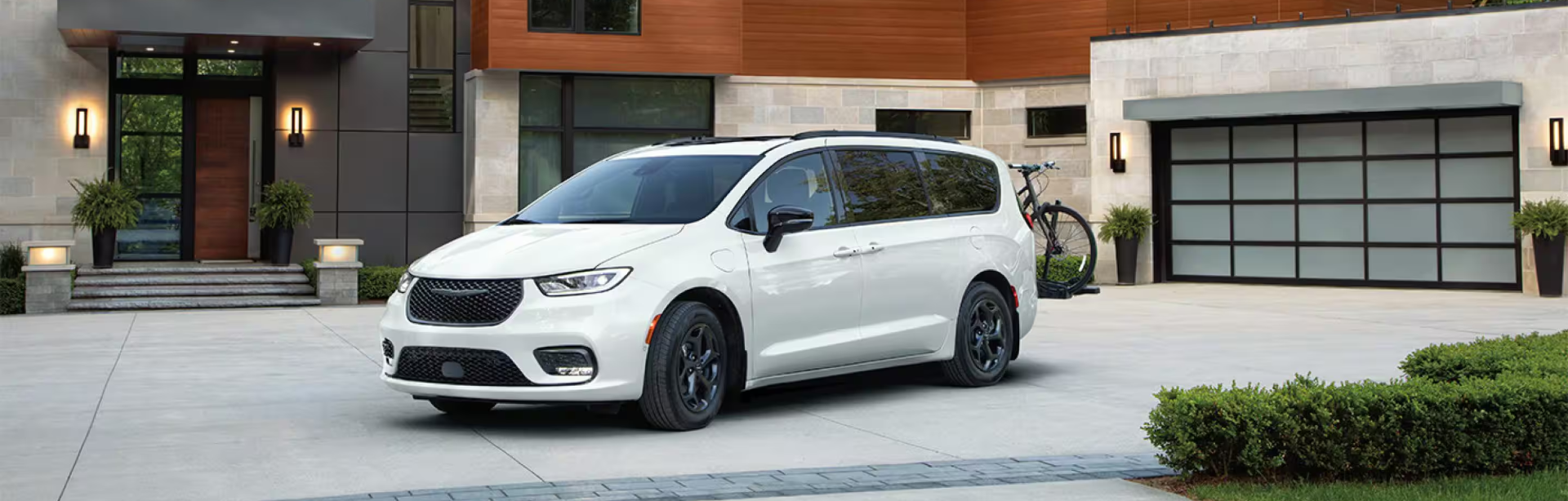 Chrysler - Pacifica Plug-In Hybrid - 2026
