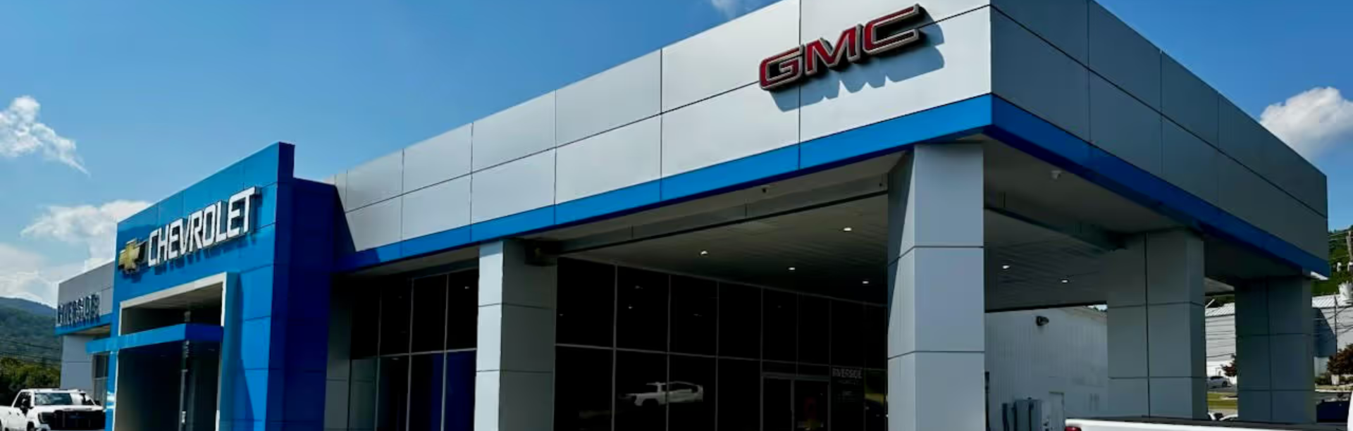 Exterior view of Riverside Chevrolet