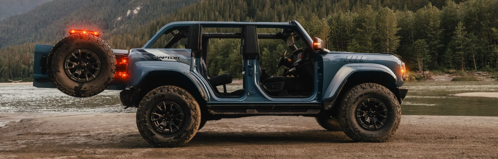 Ford - Bronco - 2025