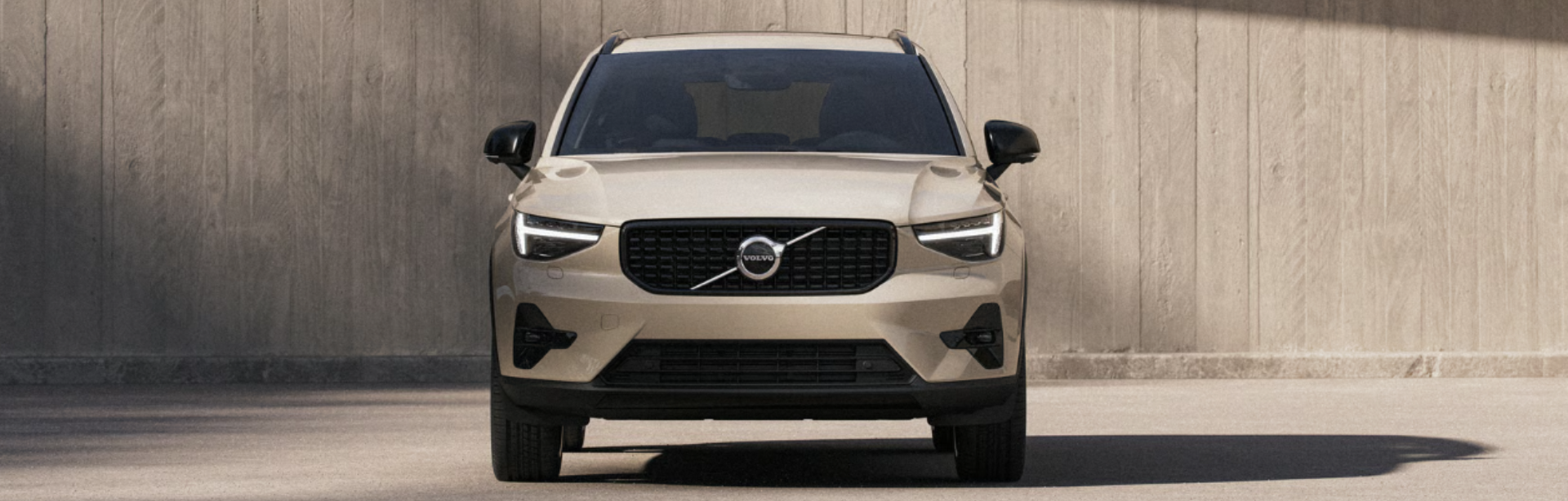2026 Volvo XC40