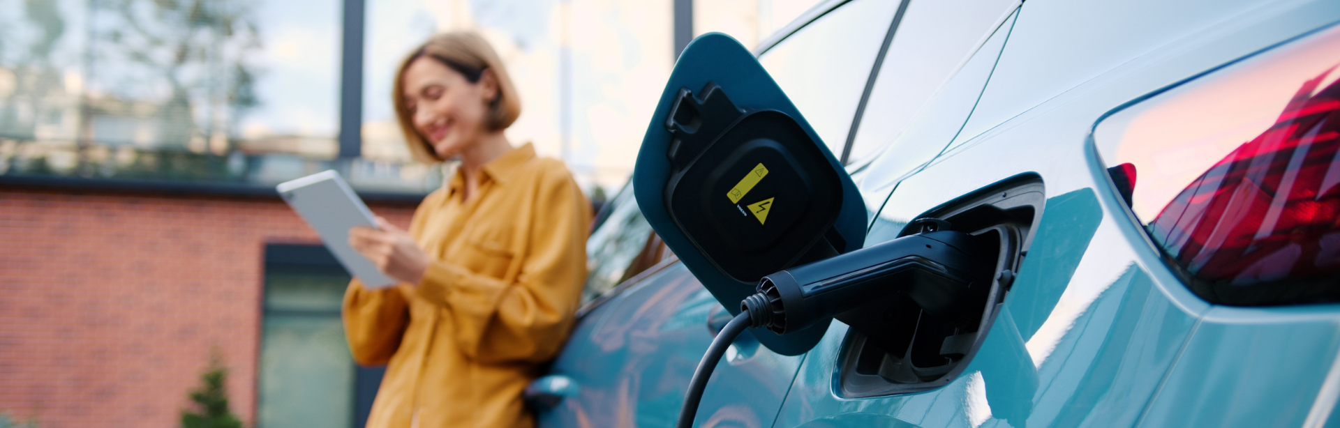 Eco-Friendly Refueling & Solar Integration