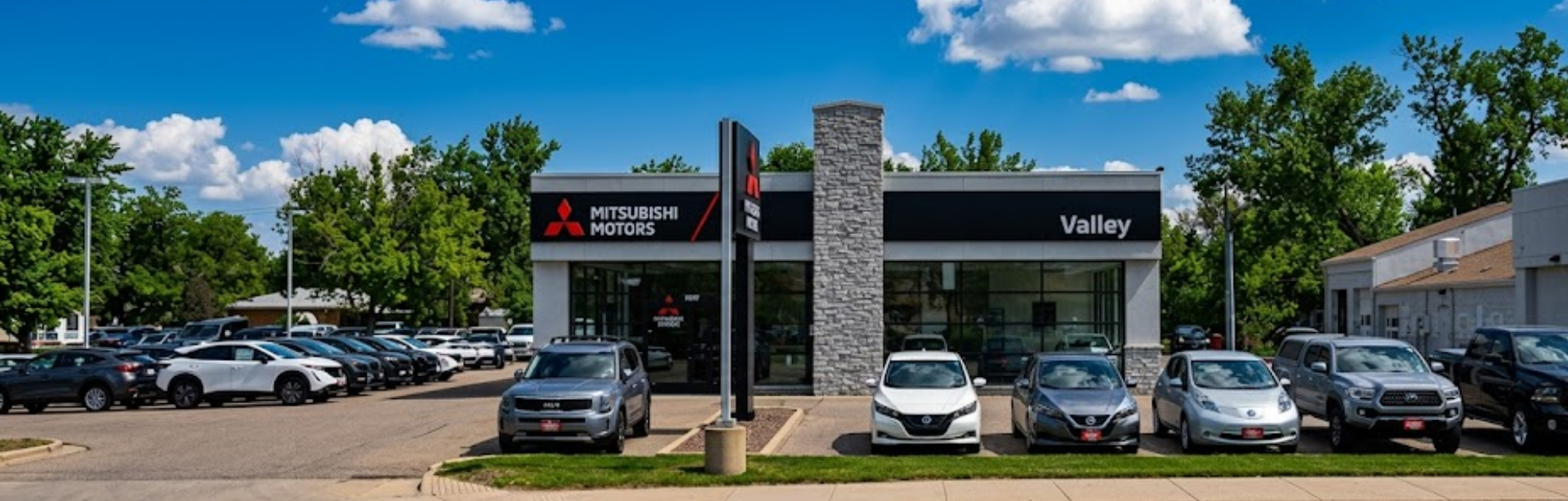 Valley Mitsubishi Storefront