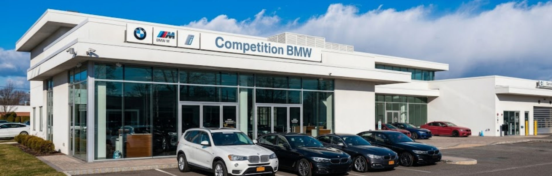 Competition BMW Smithtown Storefront